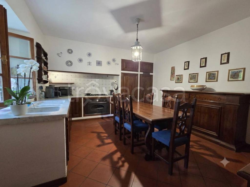 casa indipendente in affitto a Capannori