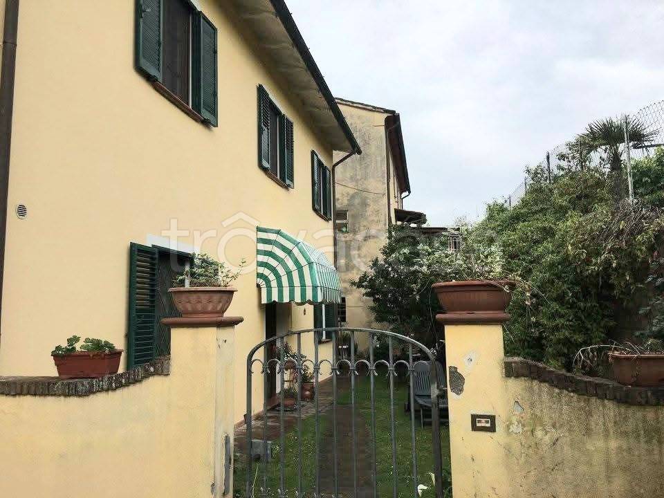 casa indipendente in affitto a Capannori in zona Carraia