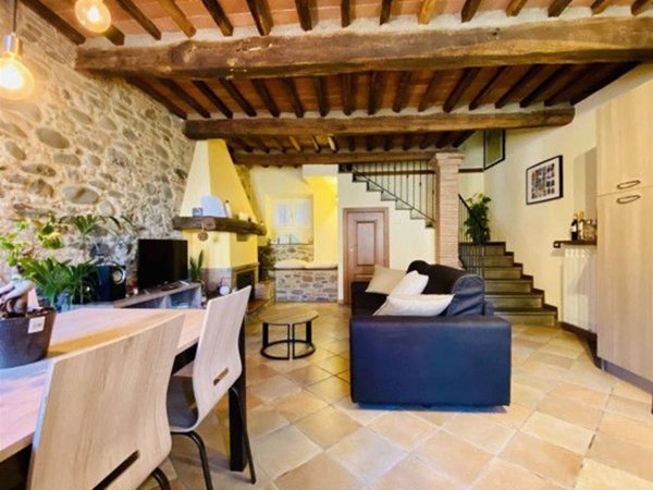 casa indipendente in affitto a Capannori in zona Lunata