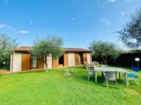 casa indipendente in affitto a Capannori in zona Castelvecchio di Compito