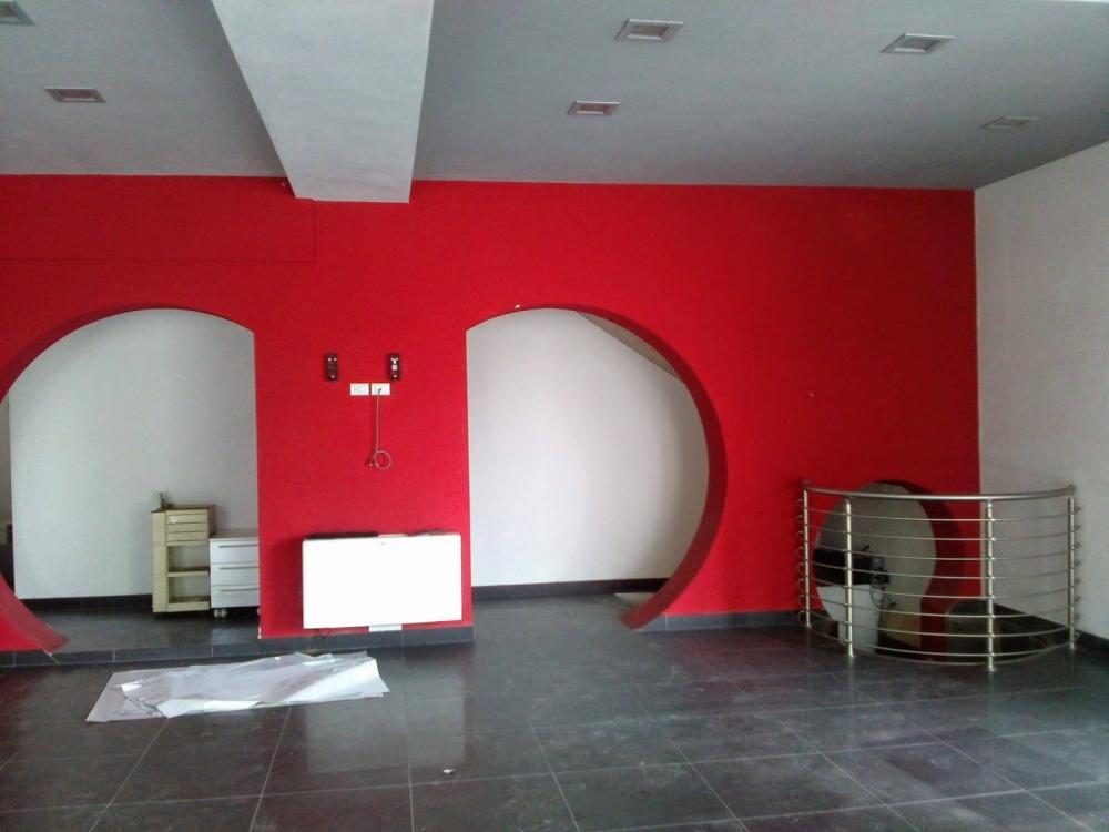 locale commerciale in affitto a Capannori in zona Carraia
