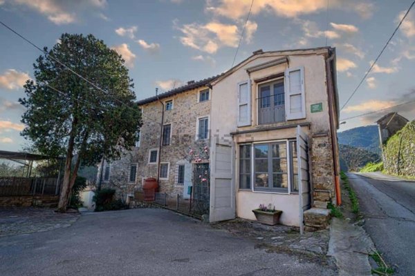 appartamento in affitto a Capannori in zona Castelvecchio di Compito