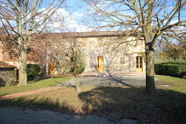 intera palazzina in affitto a Capannori in zona Corte Polito
