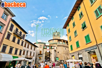 locale commerciale in affitto a Castelnuovo di Garfagnana