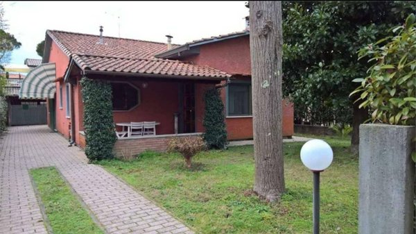 casa indipendente in affitto a Forte dei Marmi