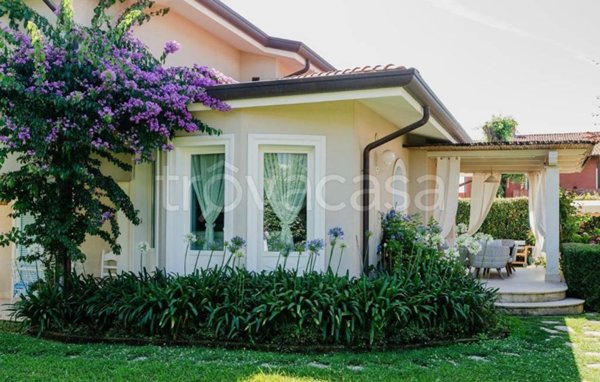 casa indipendente in affitto a Forte dei Marmi