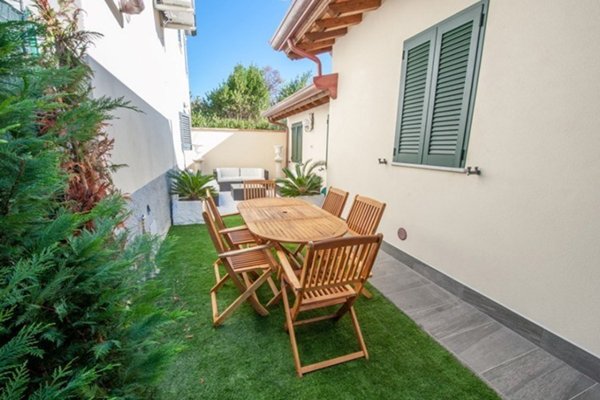 casa indipendente in affitto a Forte dei Marmi