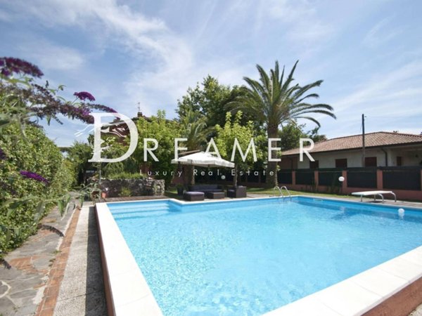 casa indipendente in affitto a Forte dei Marmi