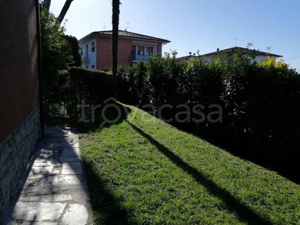 casa indipendente in affitto a Forte dei Marmi in zona Vaiana