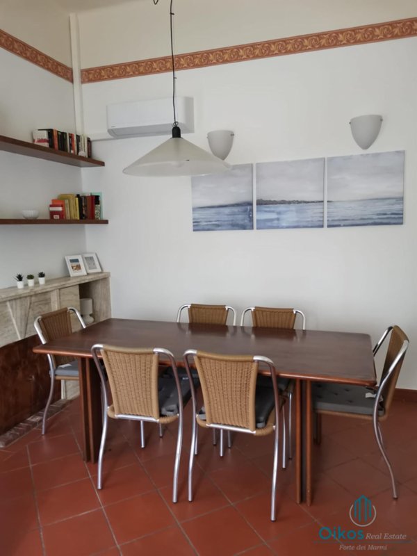 casa indipendente in affitto a Forte dei Marmi in zona Vittoria Apuana