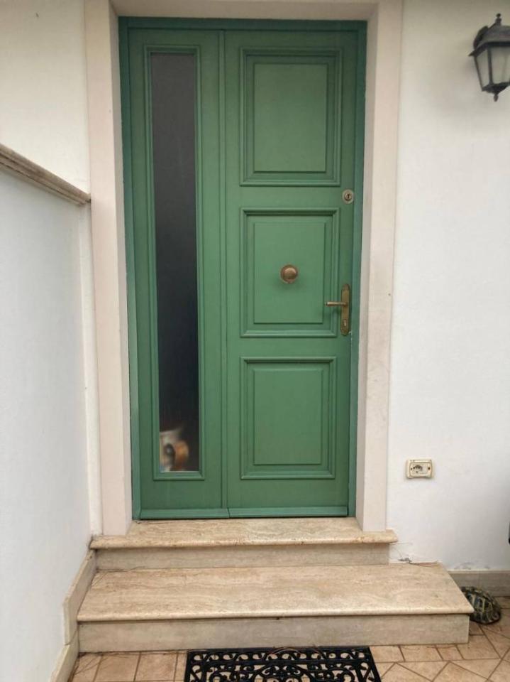 appartamento in affitto a Forte dei Marmi in zona Vittoria Apuana