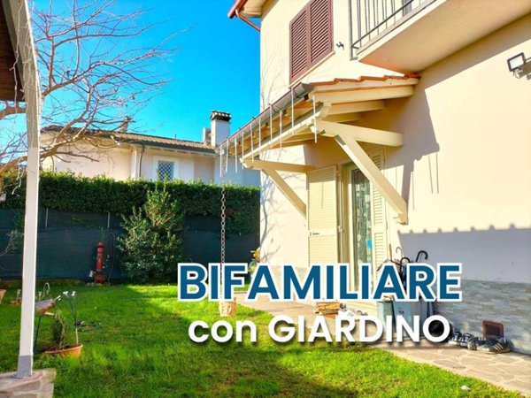 casa indipendente in affitto a Forte dei Marmi in zona Vittoria Apuana