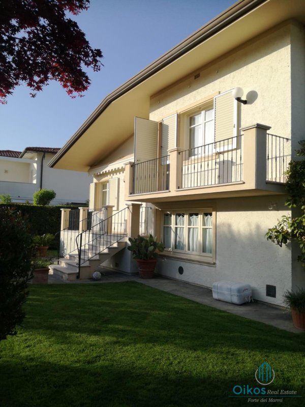 casa indipendente in affitto a Forte dei Marmi