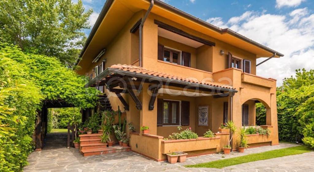 appartamento in affitto a Forte dei Marmi
