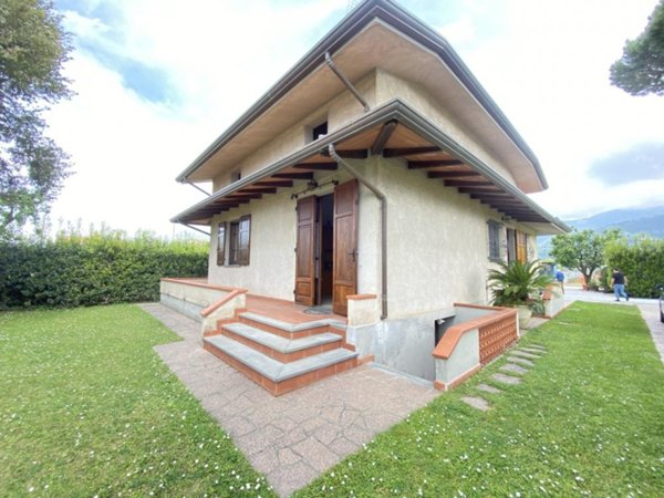casa indipendente in affitto a Forte dei Marmi