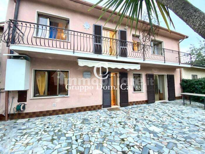 casa indipendente in affitto a Forte dei Marmi