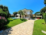 casa indipendente in affitto a Forte dei Marmi