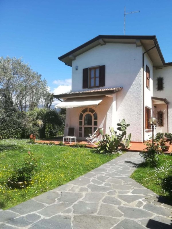 casa indipendente in affitto a Forte dei Marmi