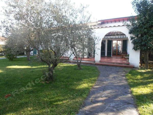 casa indipendente in affitto a Forte dei Marmi
