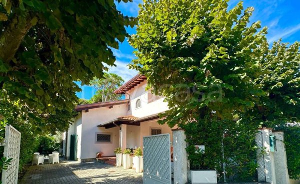 casa indipendente in affitto a Forte dei Marmi