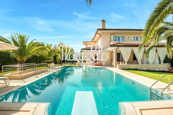 casa indipendente in affitto a Forte dei Marmi