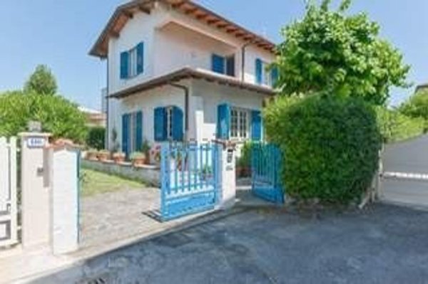 pentavano in affitto a Forte dei Marmi