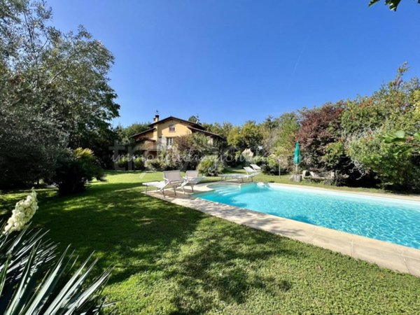 casa indipendente in affitto a Forte dei Marmi