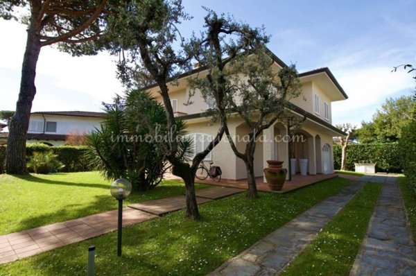 casa indipendente in affitto a Forte dei Marmi