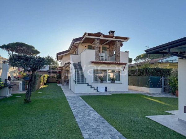 casa indipendente in affitto a Forte dei Marmi