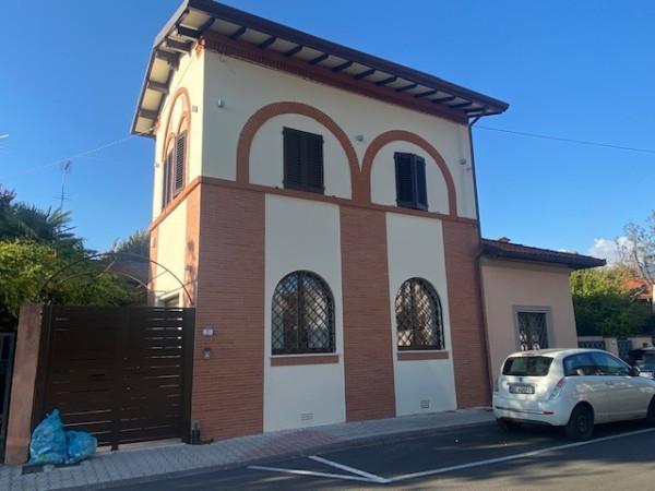 casa indipendente in affitto a Forte dei Marmi