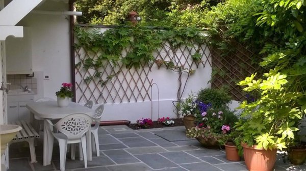 casa indipendente in affitto a Forte dei Marmi in zona Roma Imperiale