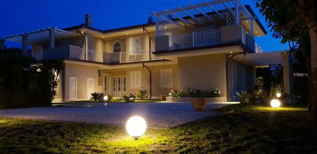 casa indipendente in affitto a Forte dei Marmi