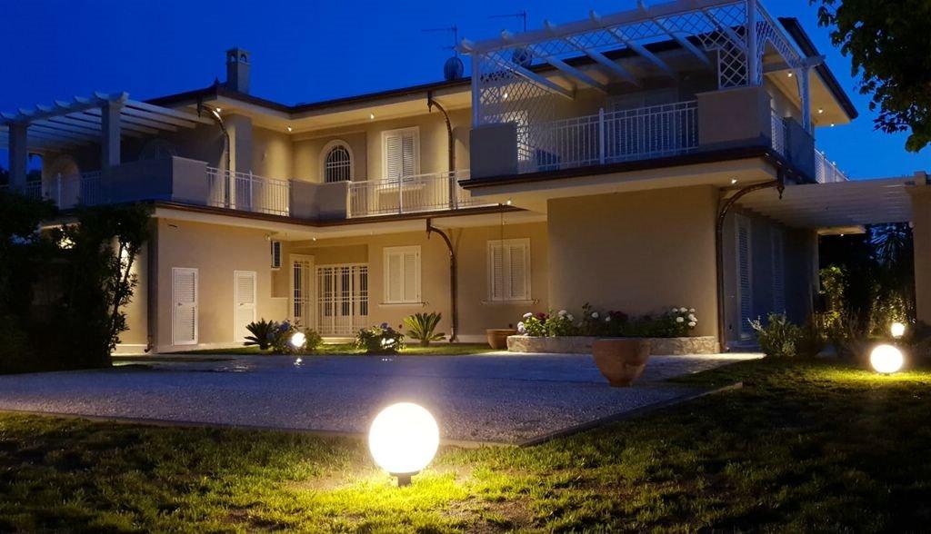 casa indipendente in affitto a Forte dei Marmi