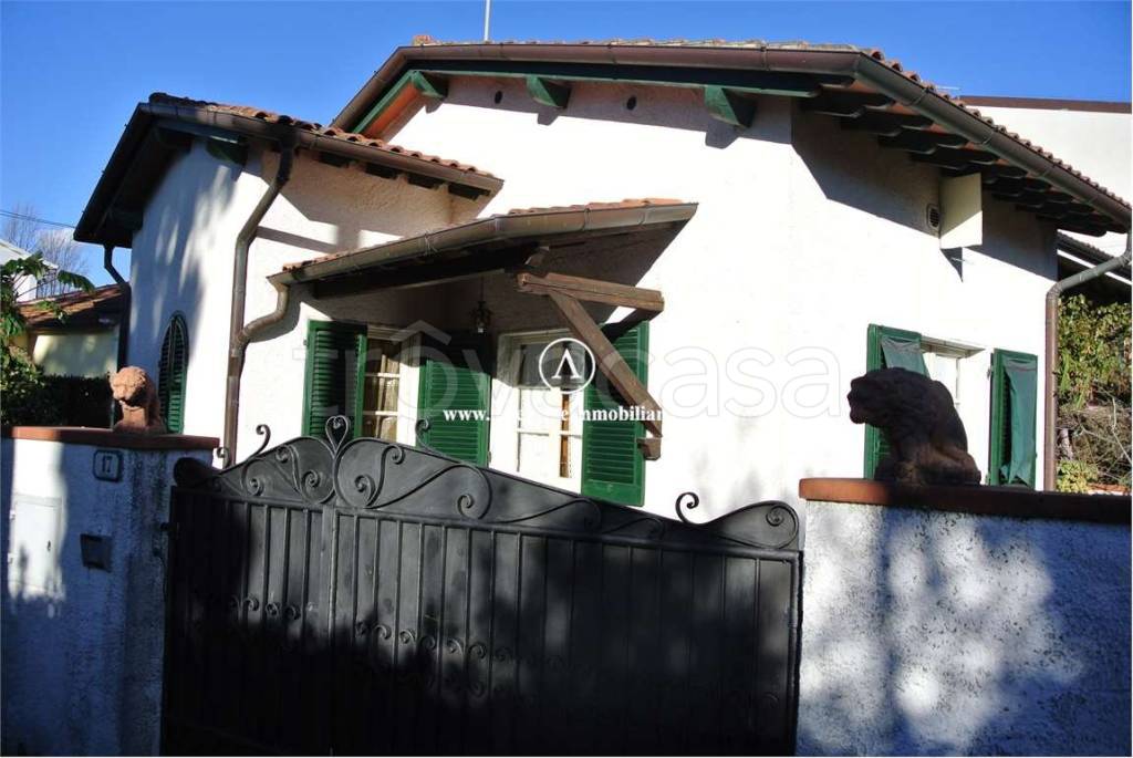 casa indipendente in affitto a Forte dei Marmi
