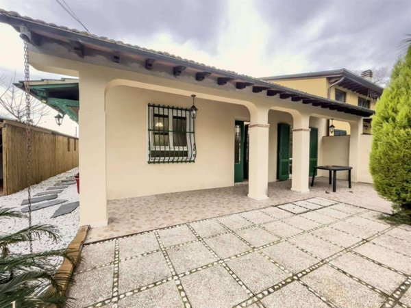 casa indipendente in affitto a Forte dei Marmi
