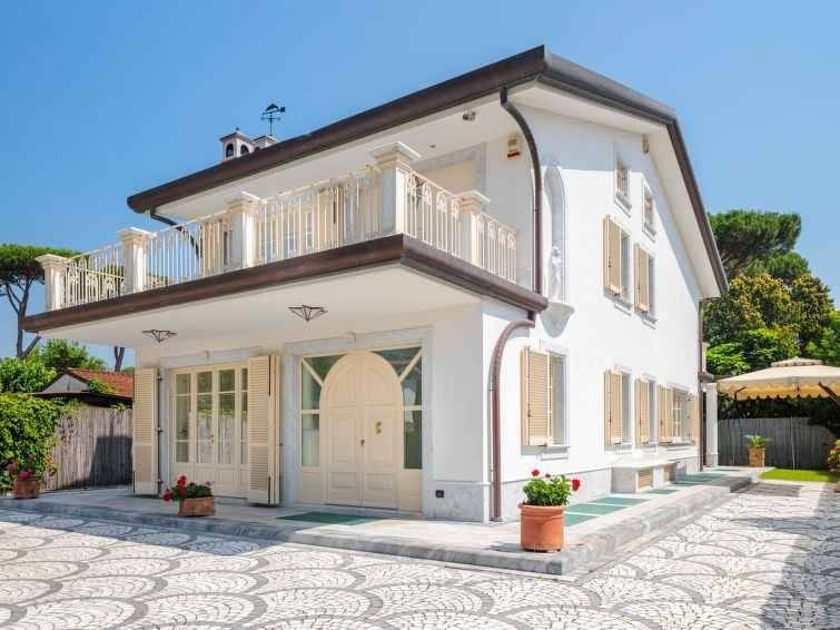 casa indipendente in affitto a Forte dei Marmi