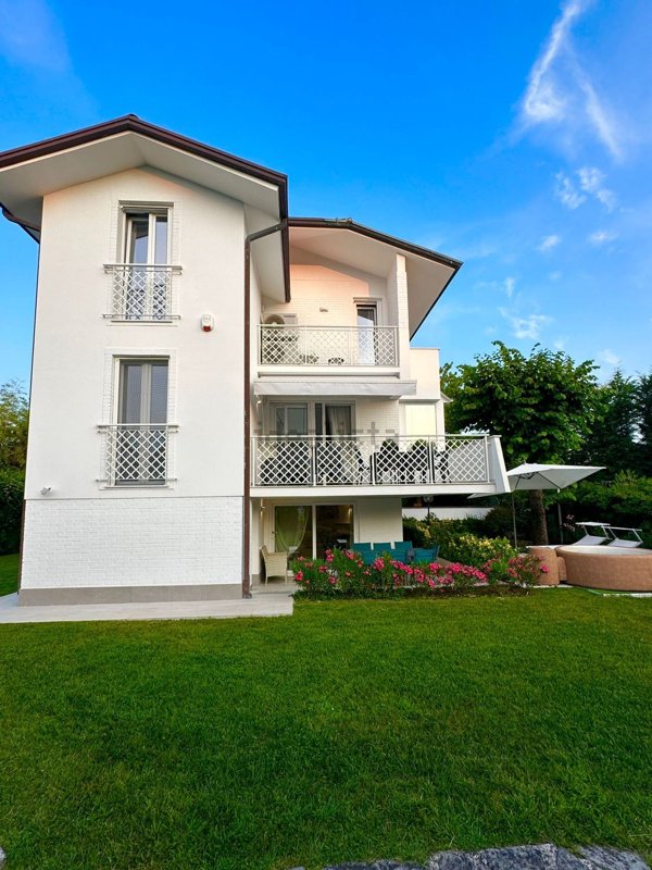 casa indipendente in affitto a Forte dei Marmi