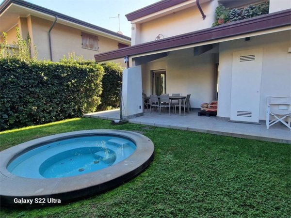 casa indipendente in affitto a Forte dei Marmi