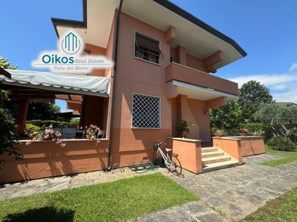 casa indipendente in affitto a Forte dei Marmi