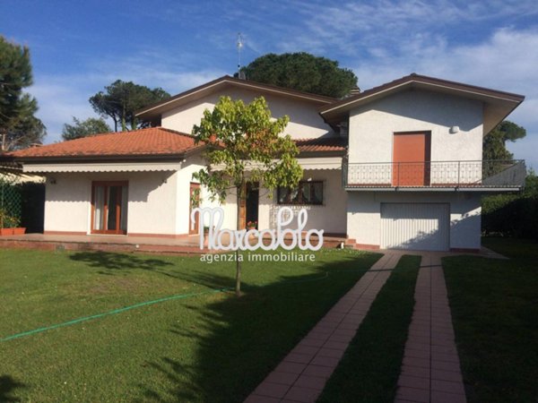 casa indipendente in affitto a Forte dei Marmi