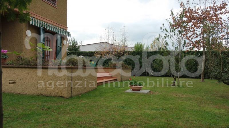 casa indipendente in affitto a Forte dei Marmi