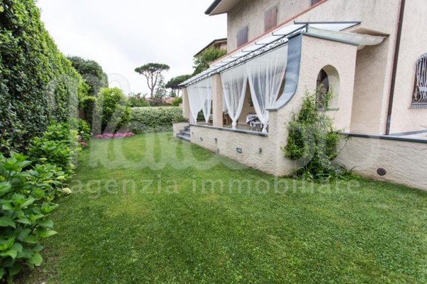 casa indipendente in affitto a Forte dei Marmi
