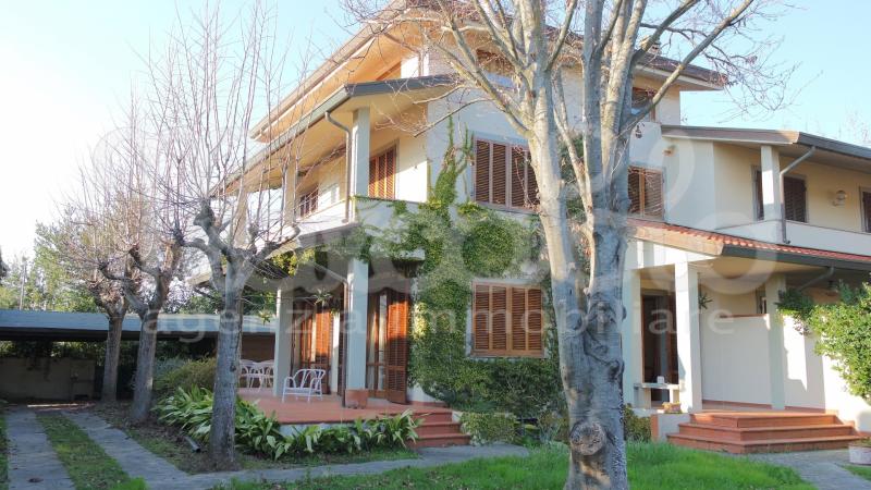 casa indipendente in affitto a Forte dei Marmi