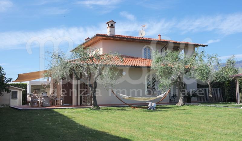 casa indipendente in affitto a Forte dei Marmi
