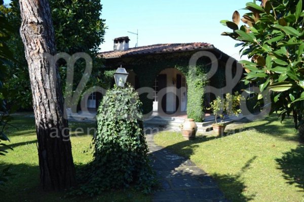 casa indipendente in affitto a Forte dei Marmi