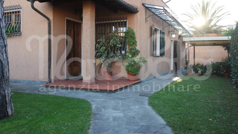 casa indipendente in affitto a Forte dei Marmi