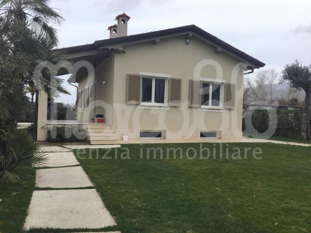 casa indipendente in affitto a Forte dei Marmi