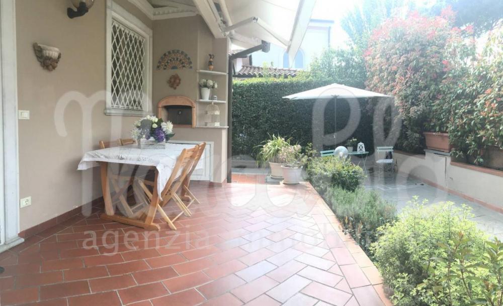 casa indipendente in affitto a Forte dei Marmi