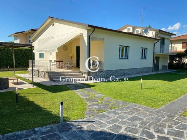 casa indipendente in affitto a Forte dei Marmi
