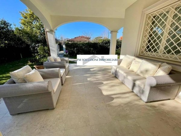 casa indipendente in affitto a Forte dei Marmi